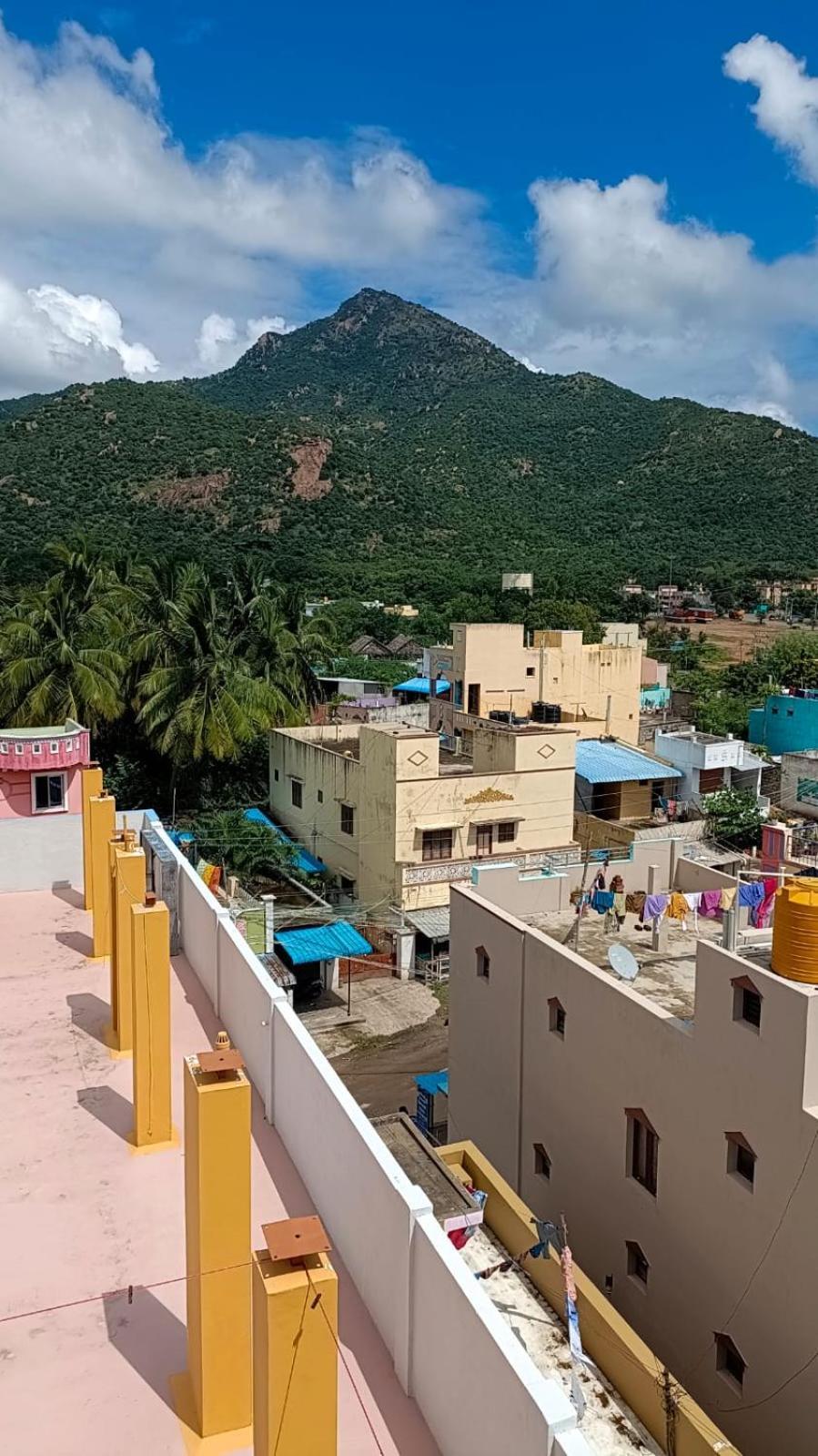 Sathya Guest House Tiruvannāmalai 外观 照片